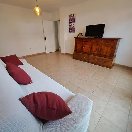 Two Bedroom With Terrace In Adeje * アデヘ